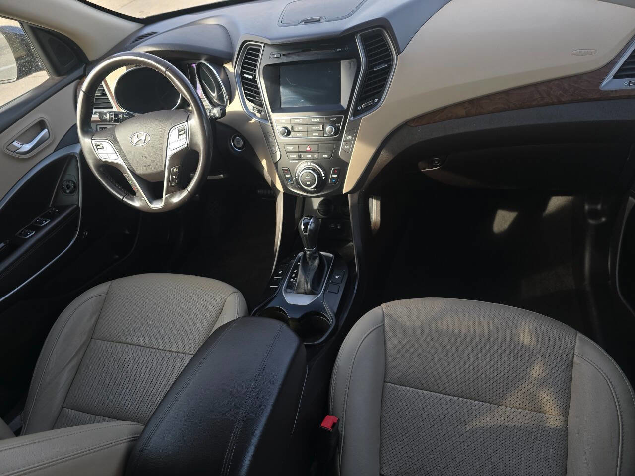 Used 2018 Hyundai Santa Fe Sport image 26