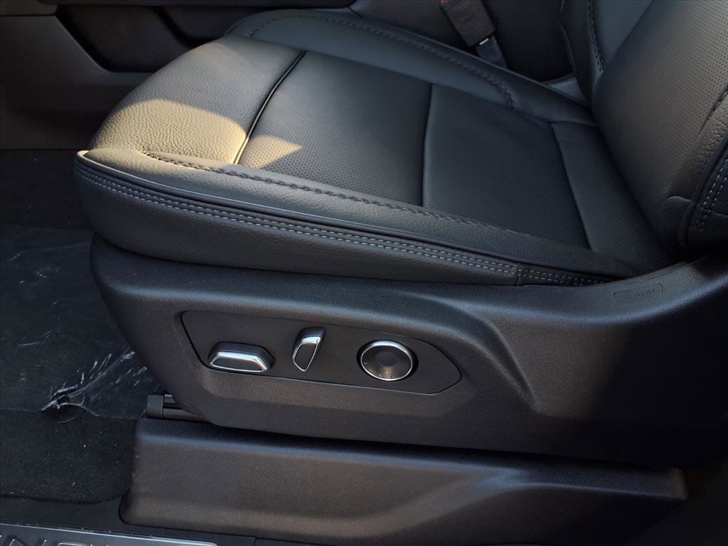 New 2026 GMC Sierra 1500 Denali w/ Denali Reserve Package image 14