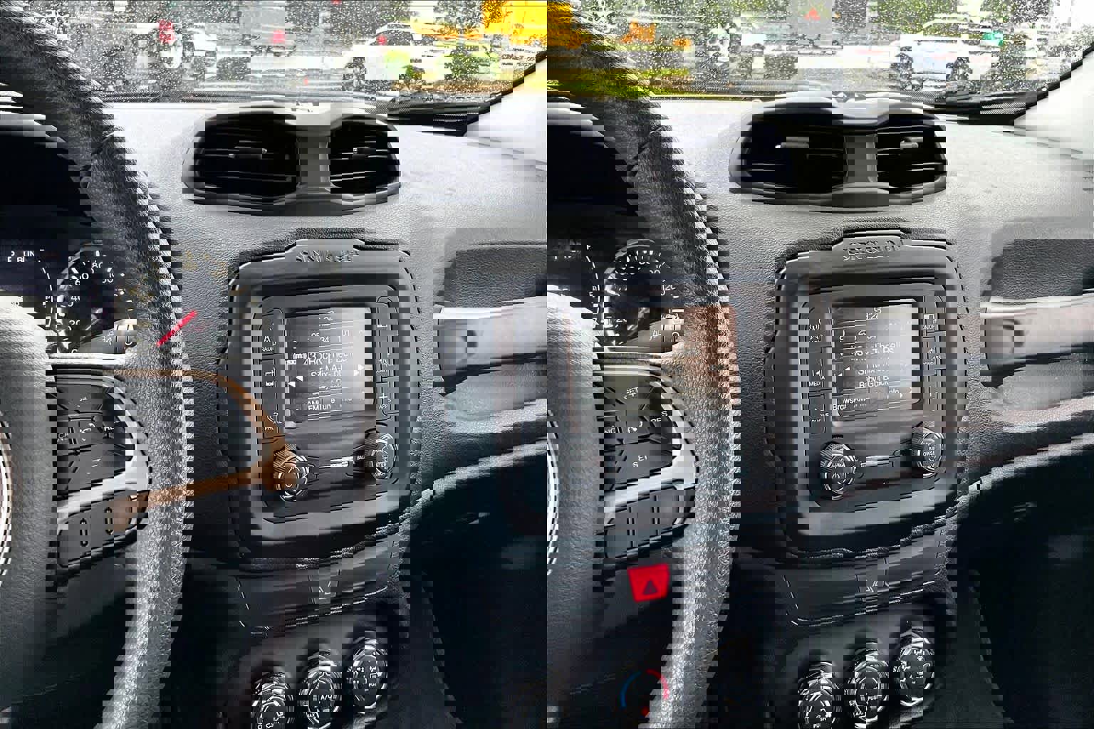 Used 2017 Jeep Renegade Sport w/ Power & Air Group FWD image 7