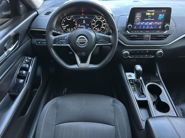 Used 2021 Nissan Altima 2.5 SV image 16