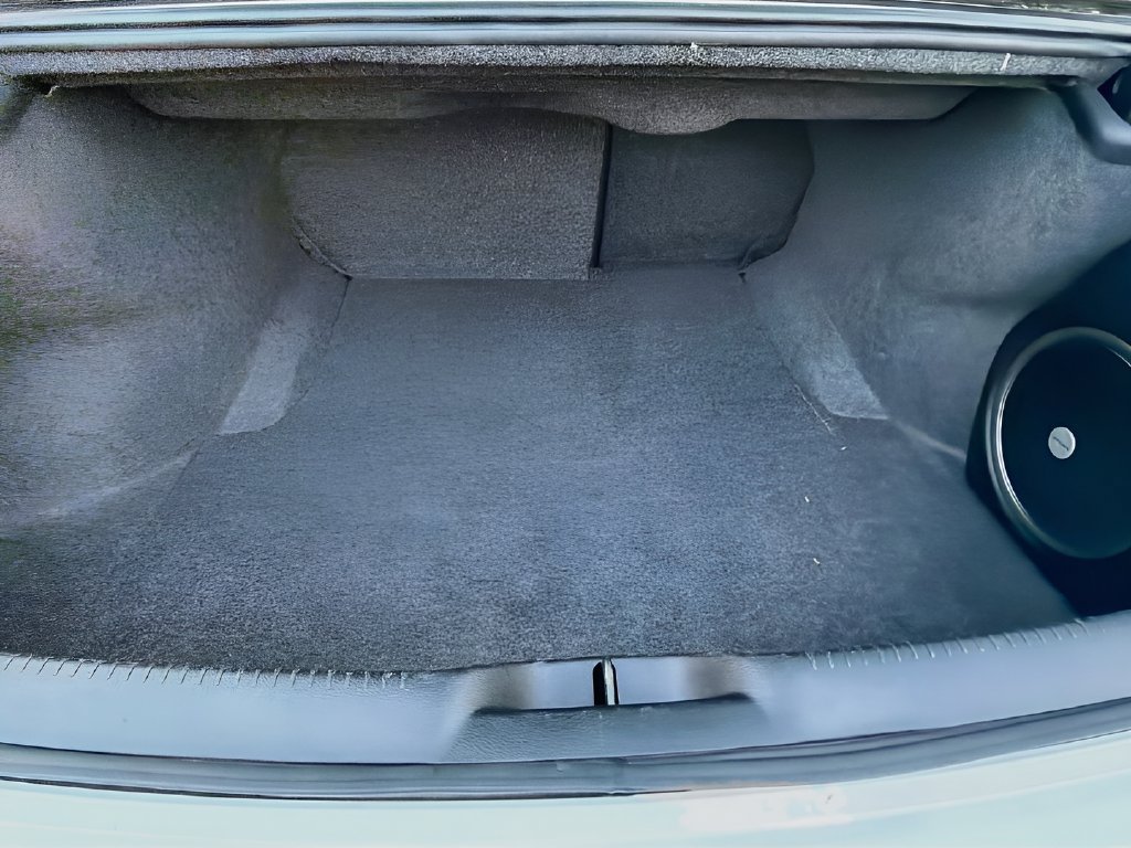 Used 2023 Chrysler 300 S RWD image 28