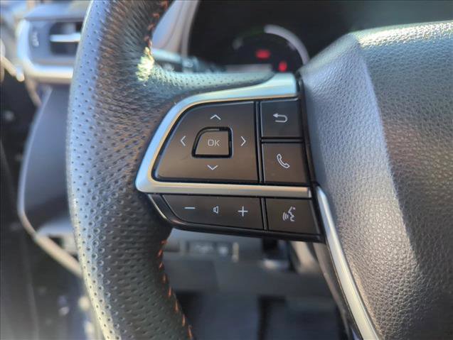 Certified 2022 Toyota Sienna XSE image 11