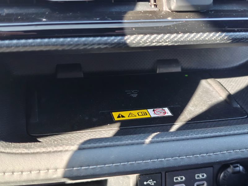 Used 2023 Toyota Highlander XSE AWD/4WD image 34