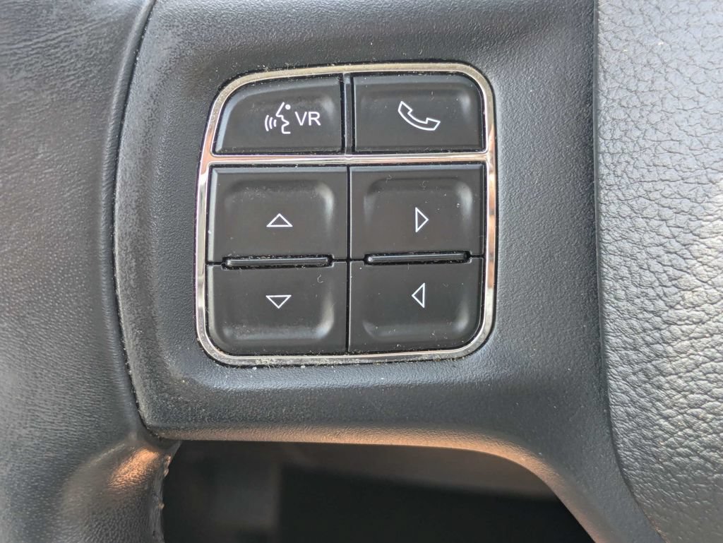 Used 2019 RAM 1500 Classic SLT w/ Luxury Group AWD/4WD image 24