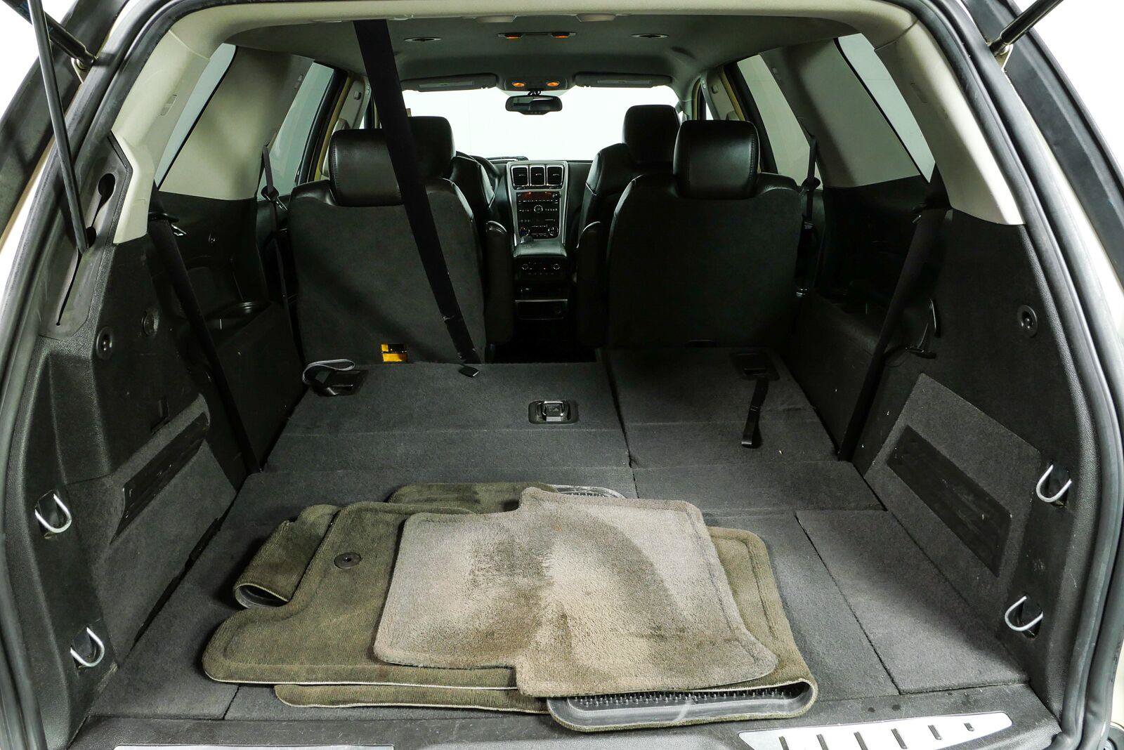Used 2008 GMC Acadia SLT w/ Convenience Package FWD image 32