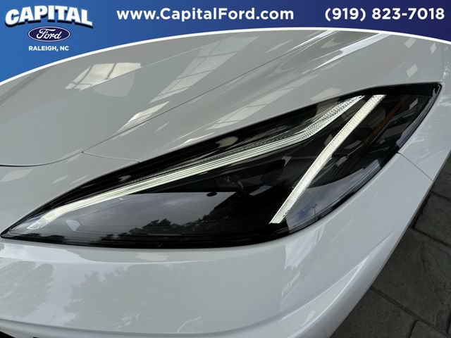 Used 2023 Chevrolet Corvette Stingray Coupe w/ Z51 Performance Package RWD image 11