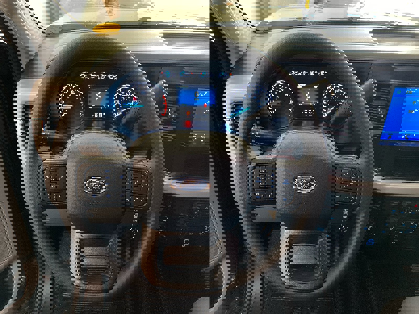 New 2026 Ford F250 XL w/ XL Chrome Package image 17