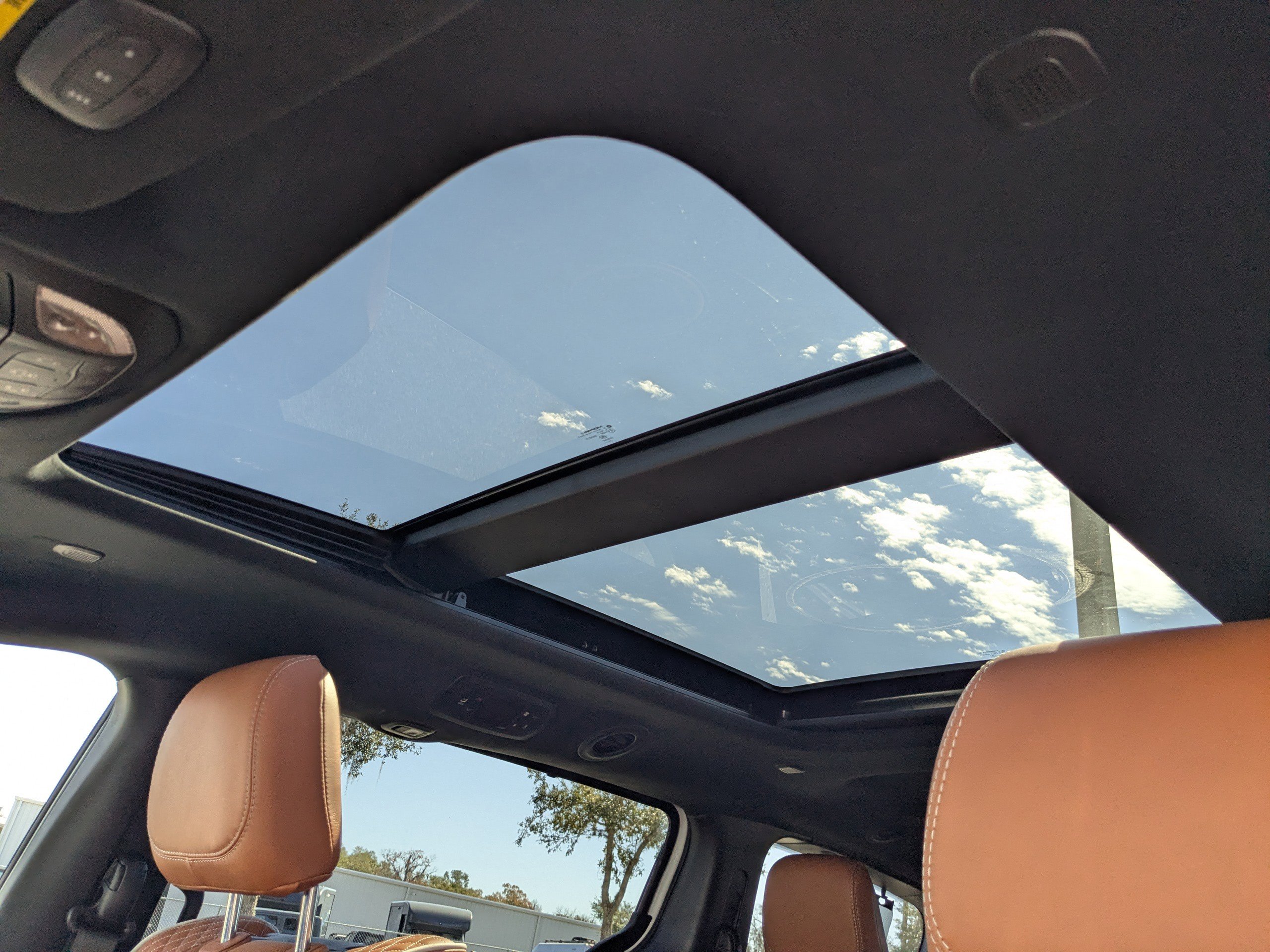New 2026 Chrysler Pacifica Pinnacle FWD image 19