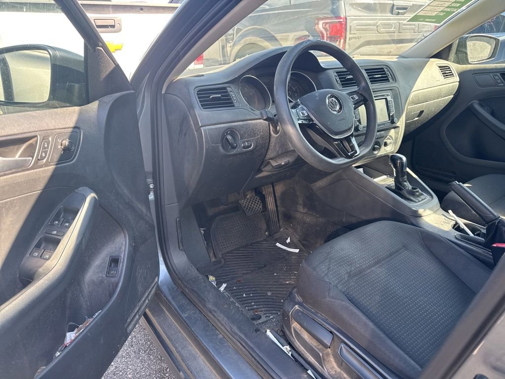 Used 2015 Volkswagen Jetta S w/ Welcome Package image 6