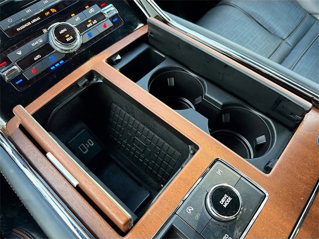 Used 2024 Lincoln Navigator Black Label image 33