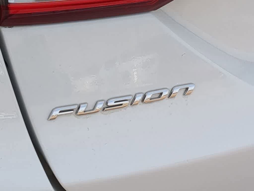 Used 2018 Ford Fusion S FWD image 12