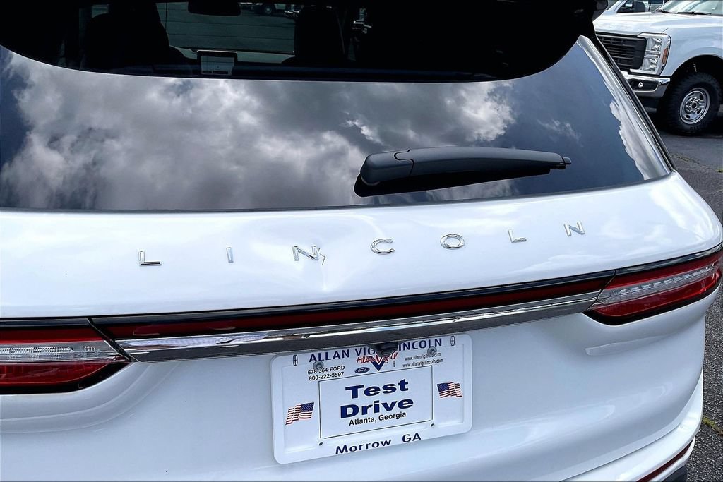 Used 2022 Lincoln Corsair FWD w/ Premium Package image 24