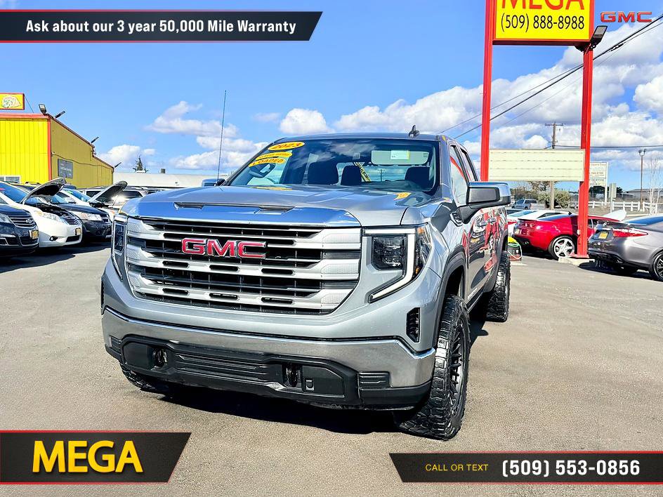 Used 2023 GMC Sierra 1500 SLE w/ Enhanced Capability Package image 3