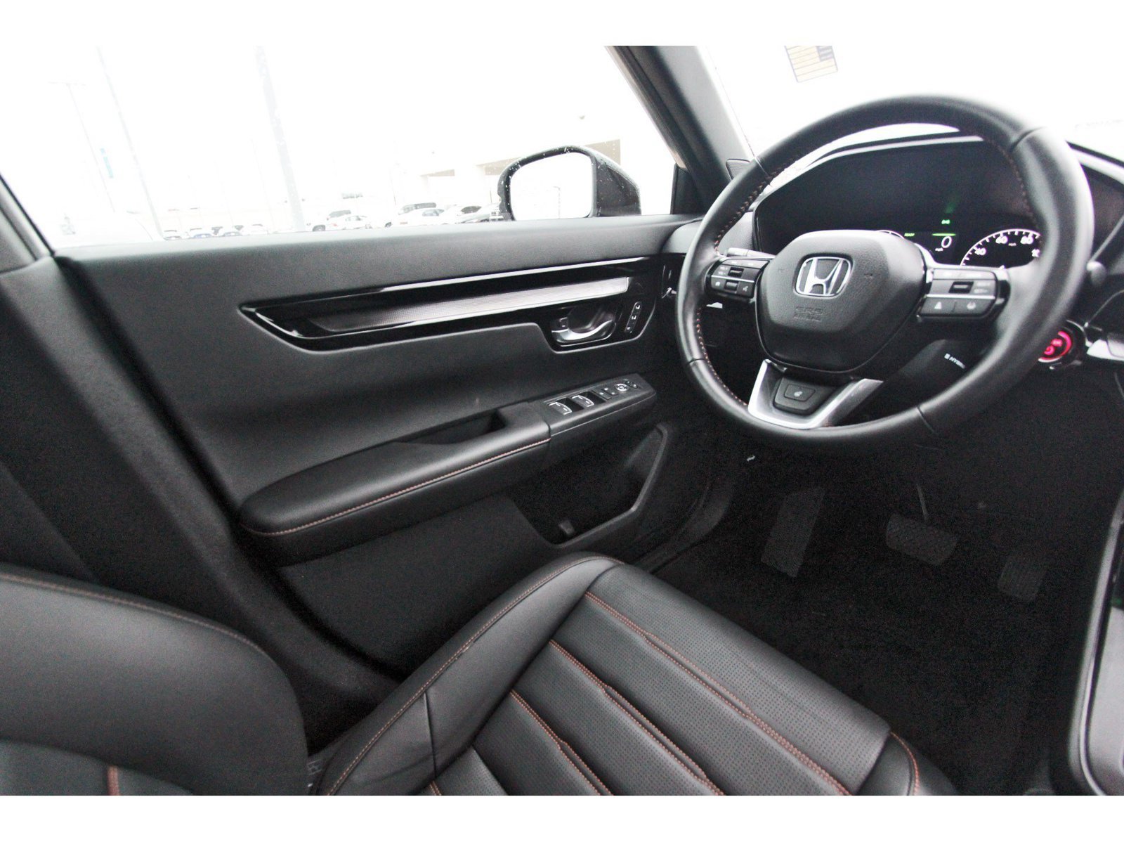 Used 2025 Honda CR-V Sport Touring image 9