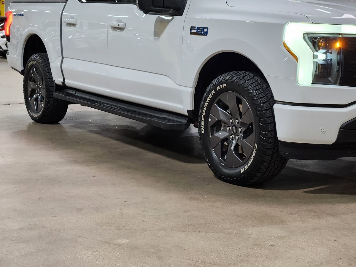 Used 2024 Ford F150 Lightning Flash AWD/4WD image 16