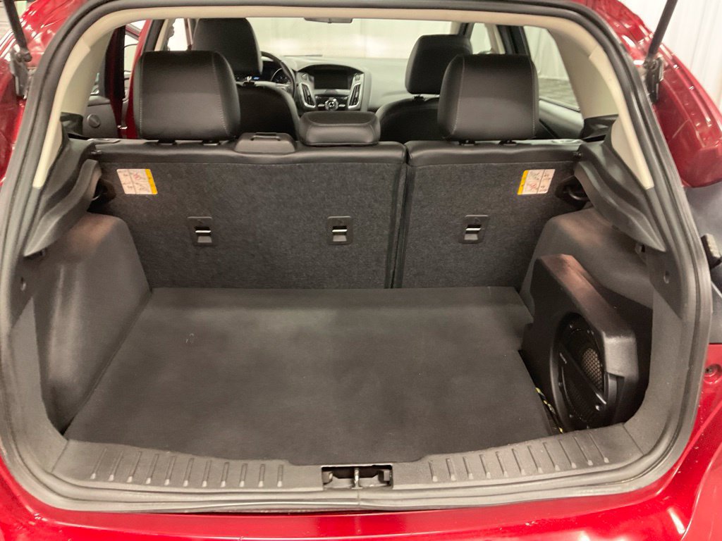 Used 2015 Ford Focus Titanium FWD image 23
