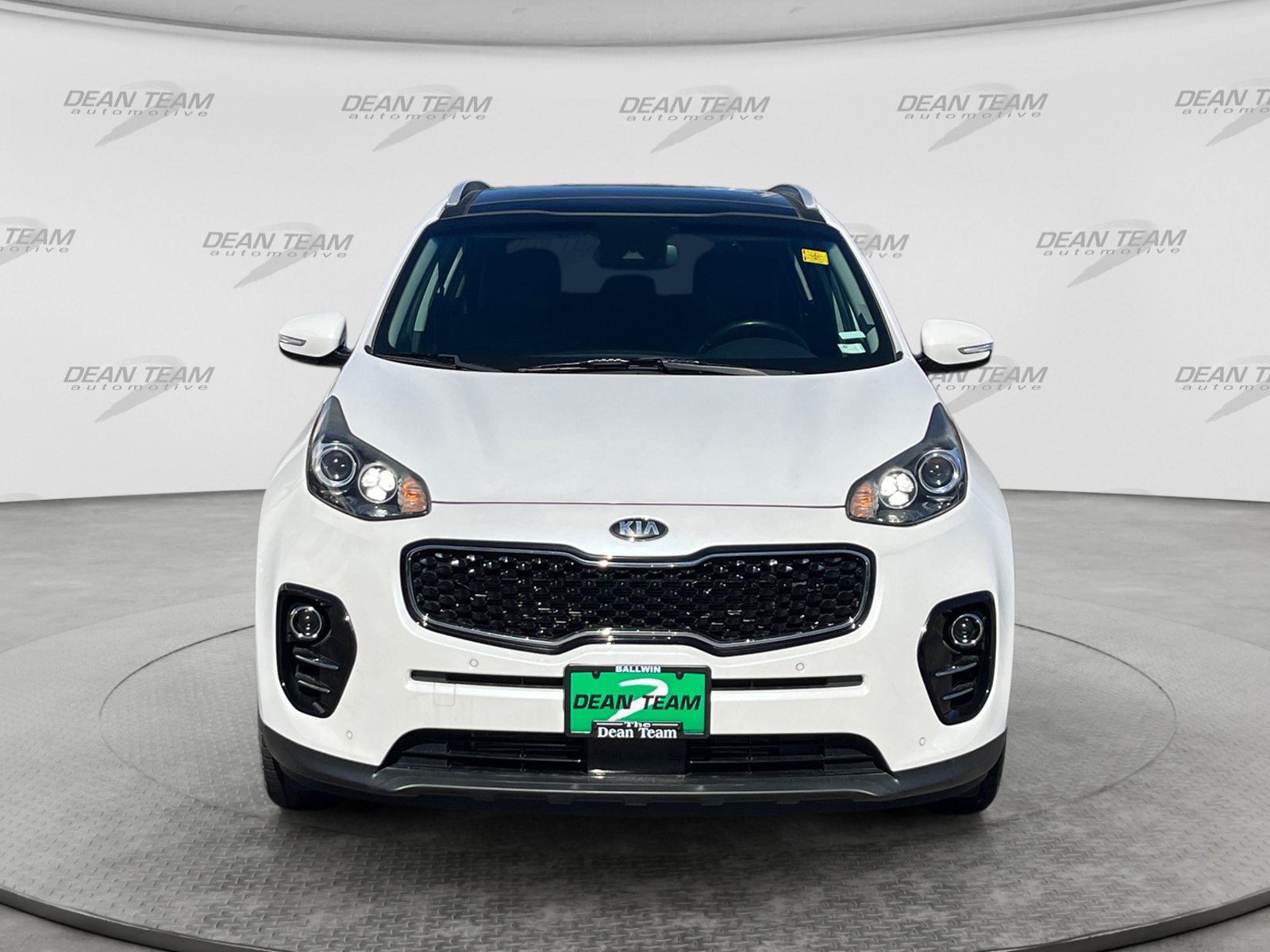 Used 2017 Kia Sportage EX w/ EX Technology Package FWD image 2