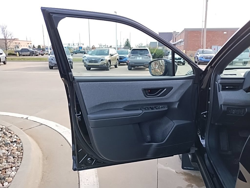 Used 2026 Subaru Outback Premium AWD/4WD image 16