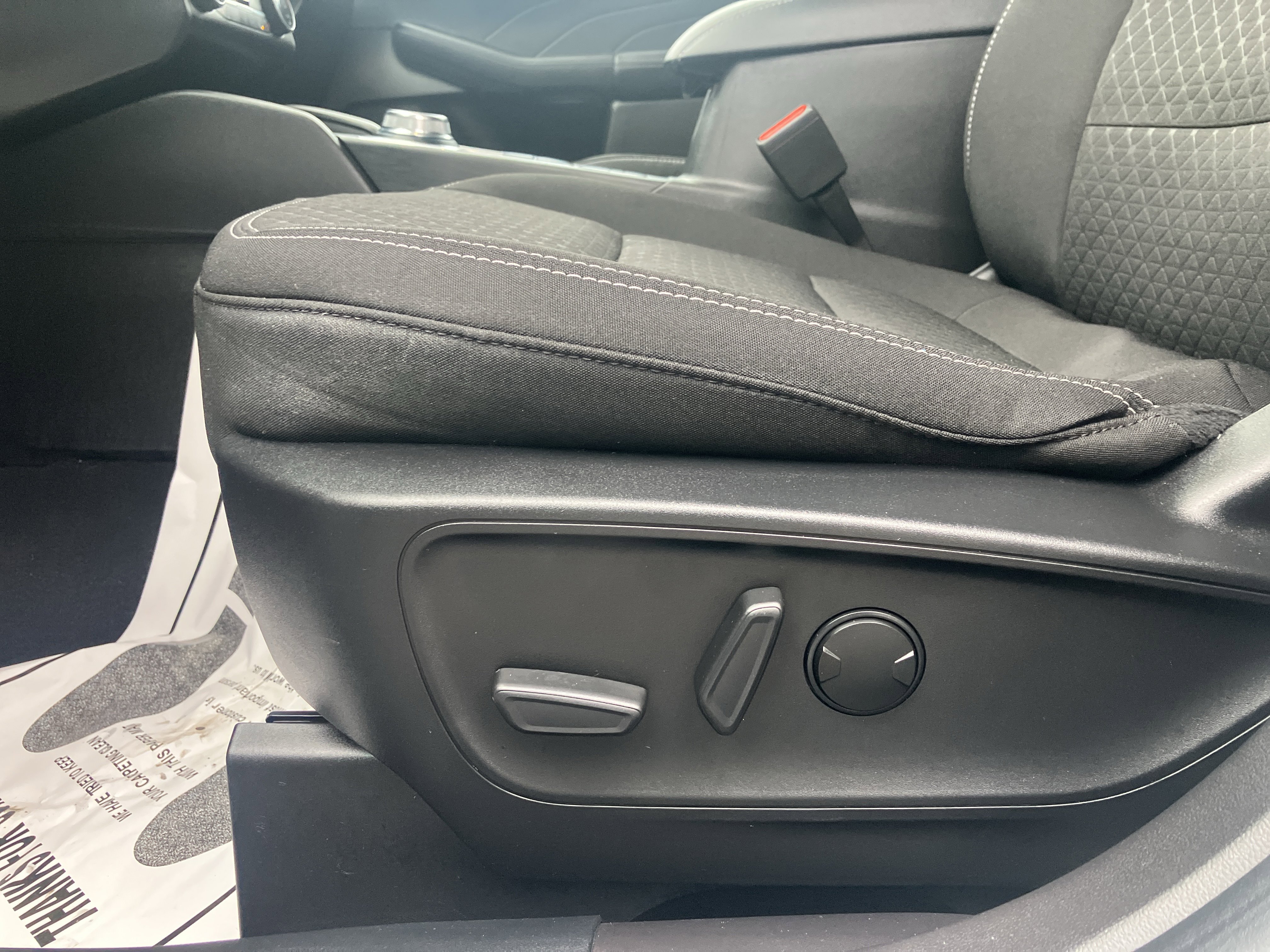 Used 2023 Ford Escape Active image 21