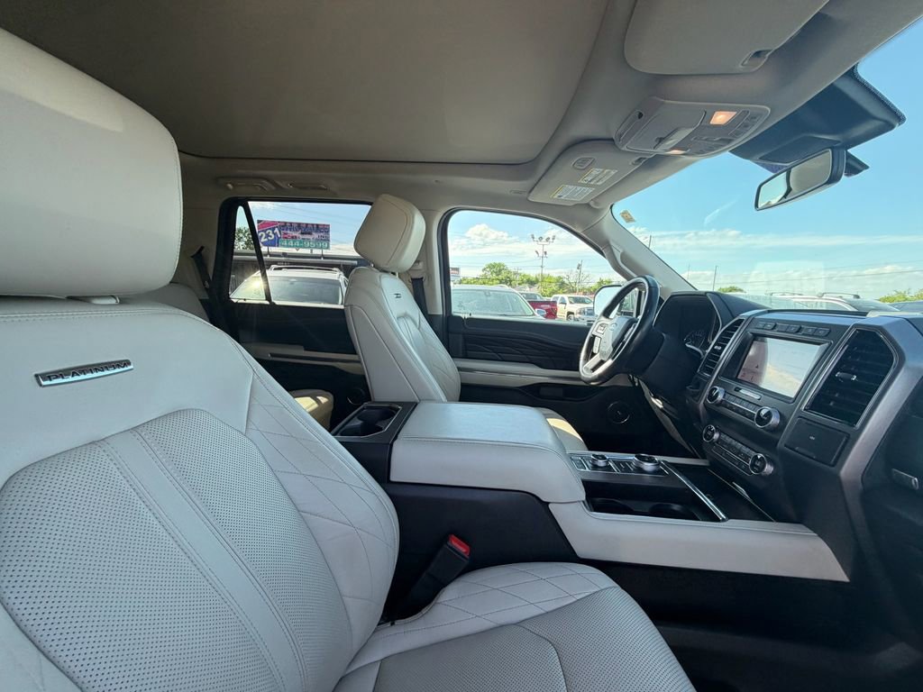 Used 2019 Ford Expedition Platinum image 19