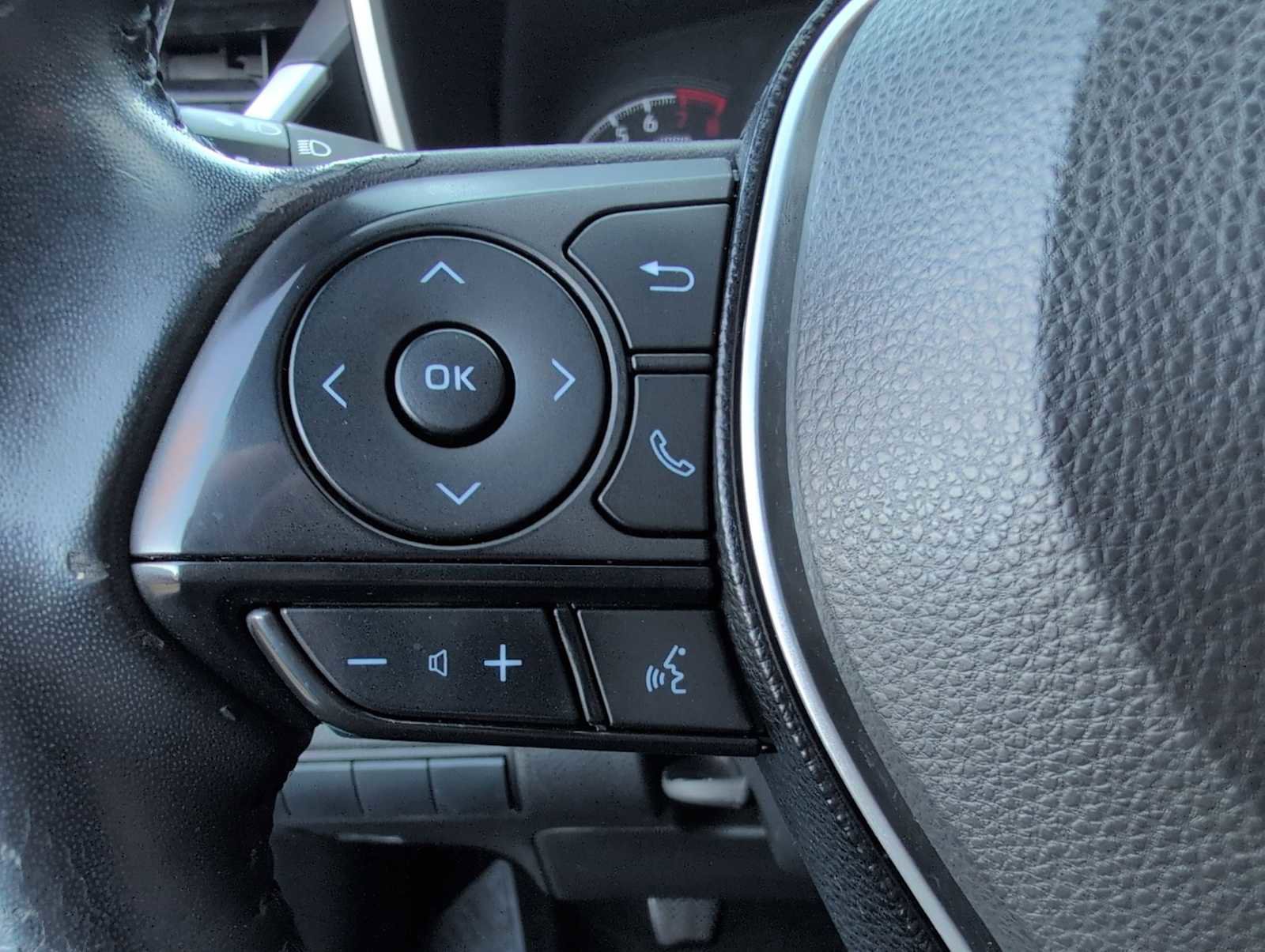 Used 2020 Toyota Corolla Hatchback image 23