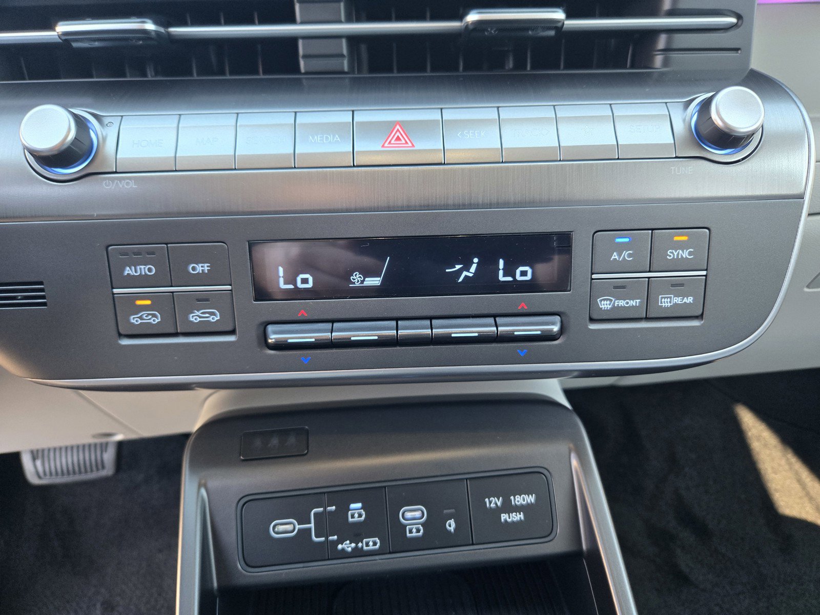 New 2026 Hyundai Kona SEL Premium image 19