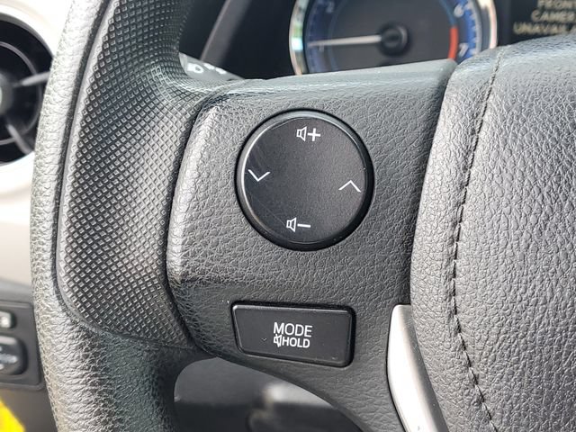 Used 2018 Toyota Corolla LE FWD image 14