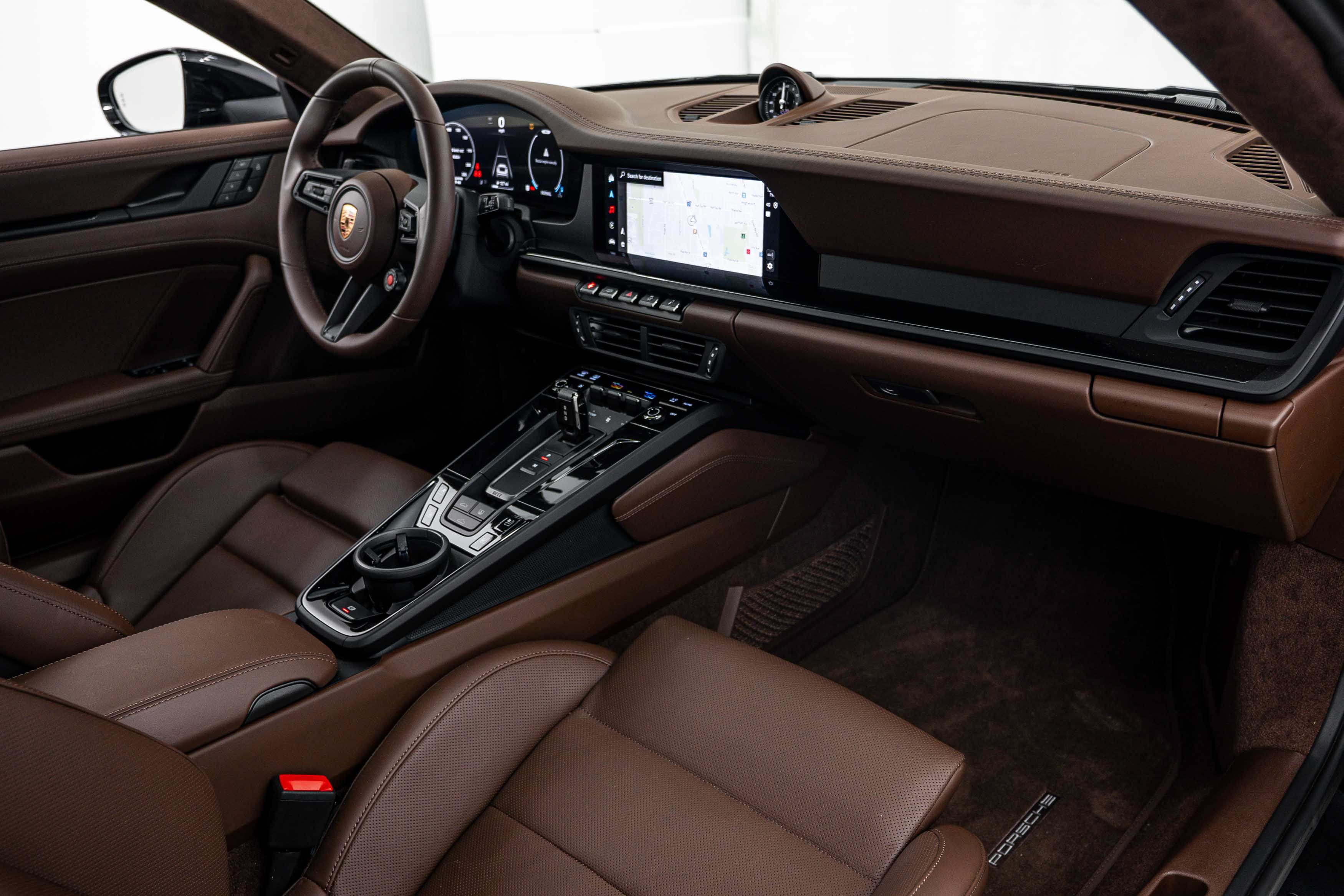 Certified 2025 Porsche 911 Carrera GTS RWD image 22