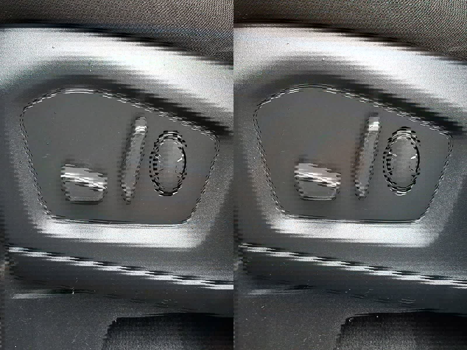 Used 2022 Ford Explorer XLT image 14