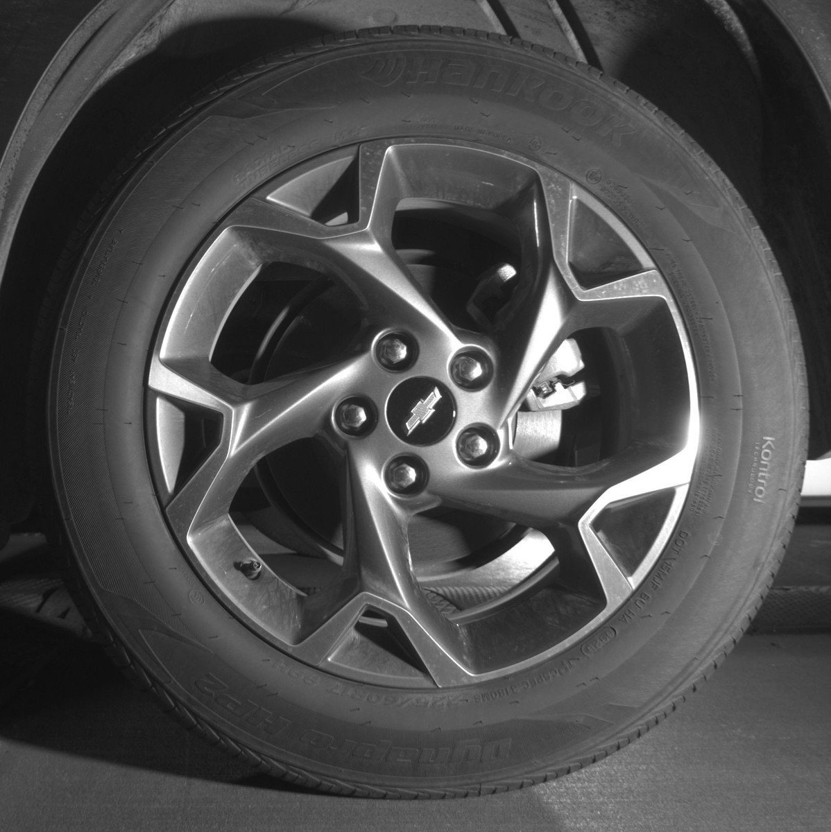 Used 2025 Chevrolet Trax LT w/ LT Convenience Package image 14