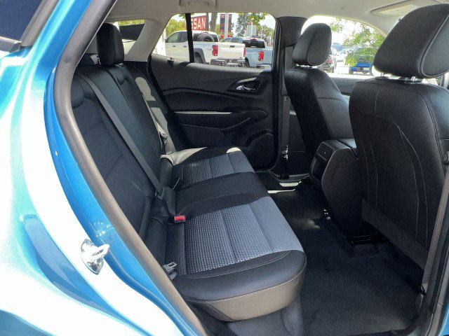 Used 2025 Chevrolet Trax LT w/ Driver Confidence Package FWD image 26