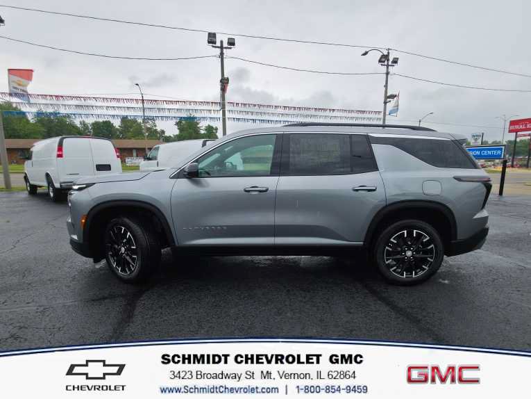 New 2026 Chevrolet Traverse LT w/ Sun and Wheel Package FWD image 8