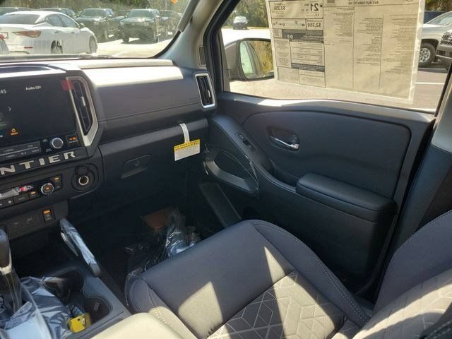 New 2026 Nissan Frontier SV w/ SV Convenience Package RWD image 11