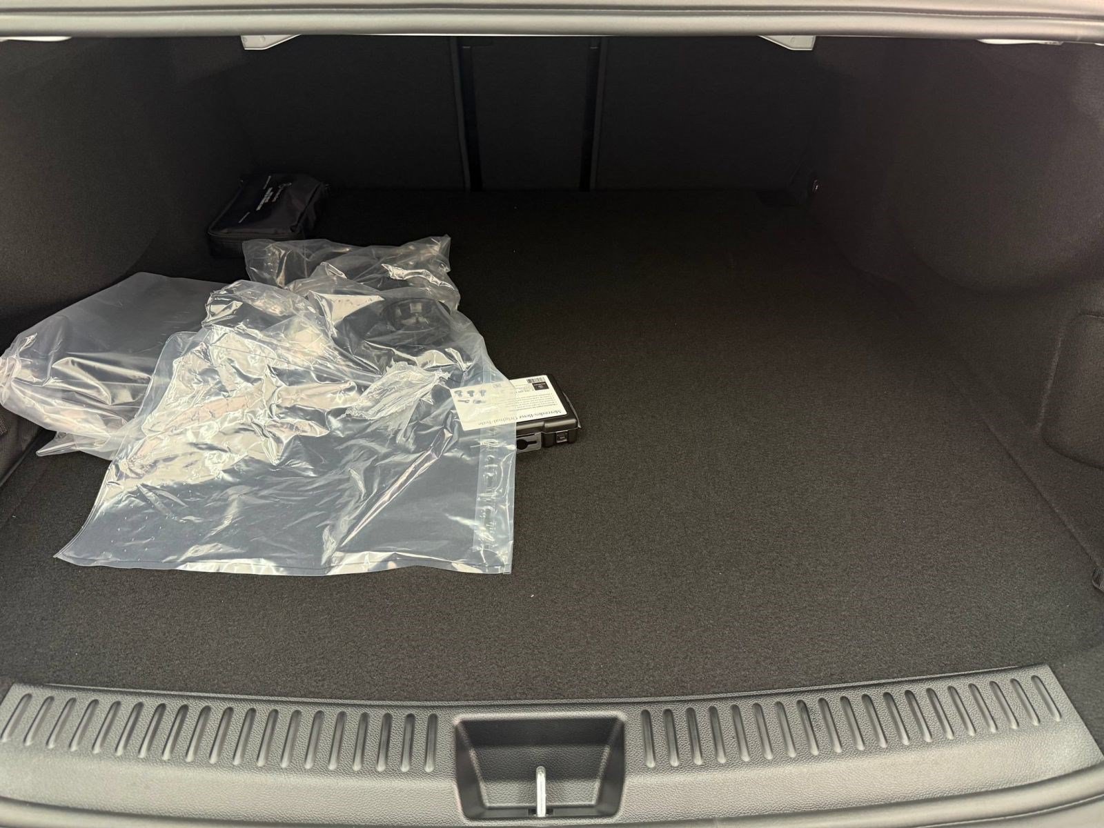 New 2027 Mercedes-Benz E 53 AMG e 4MATIC Sedan image 22