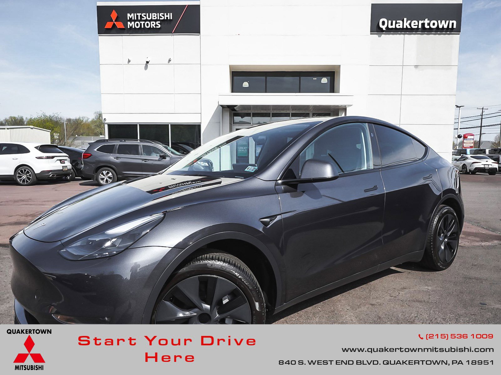 Used 2025 Tesla Model Y Long Range AWD/4WD image 1