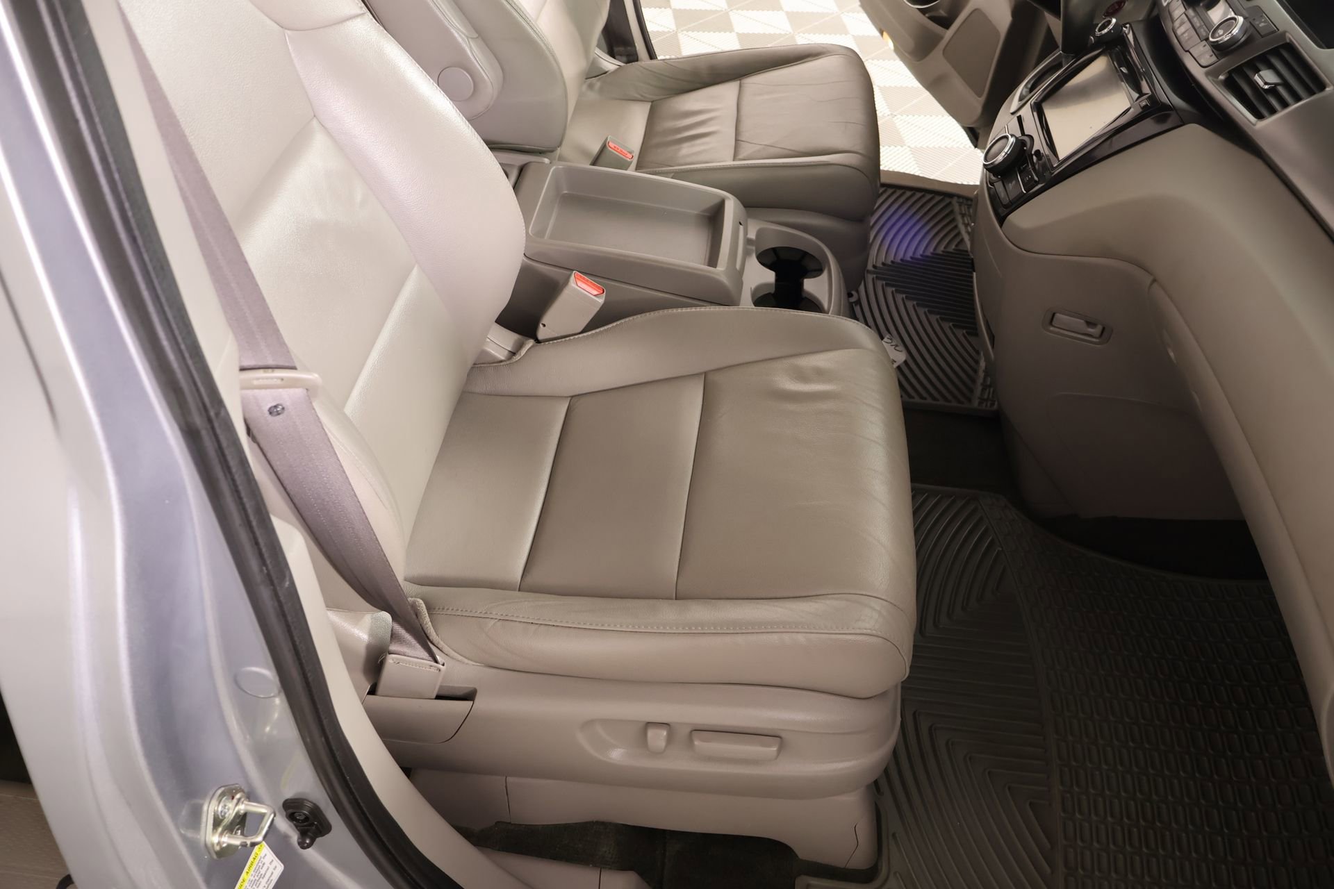 Used 2016 Honda Odyssey EX-L image 14