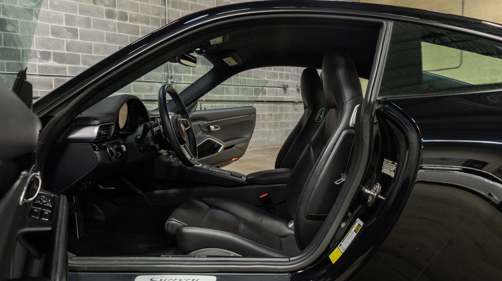 Used 2019 Porsche 911 Carrera RWD image 37