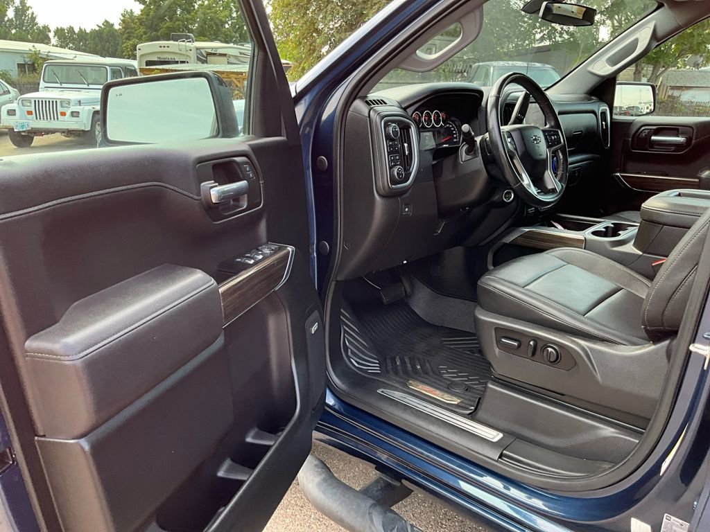 Used 2022 Chevrolet Silverado 1500 LT Trail Boss w/ LT Trail Boss Premium Package image 20