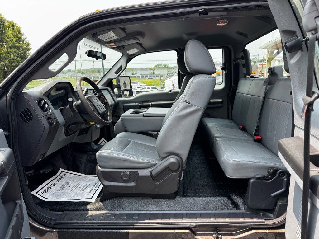 Used 2016 Ford F250 XL w/ XL Appearance Package image 17