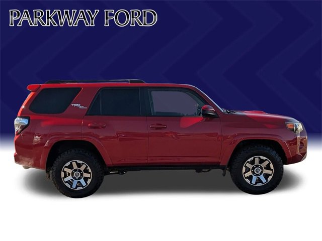 Used 2020 Toyota 4Runner 4WD image 4