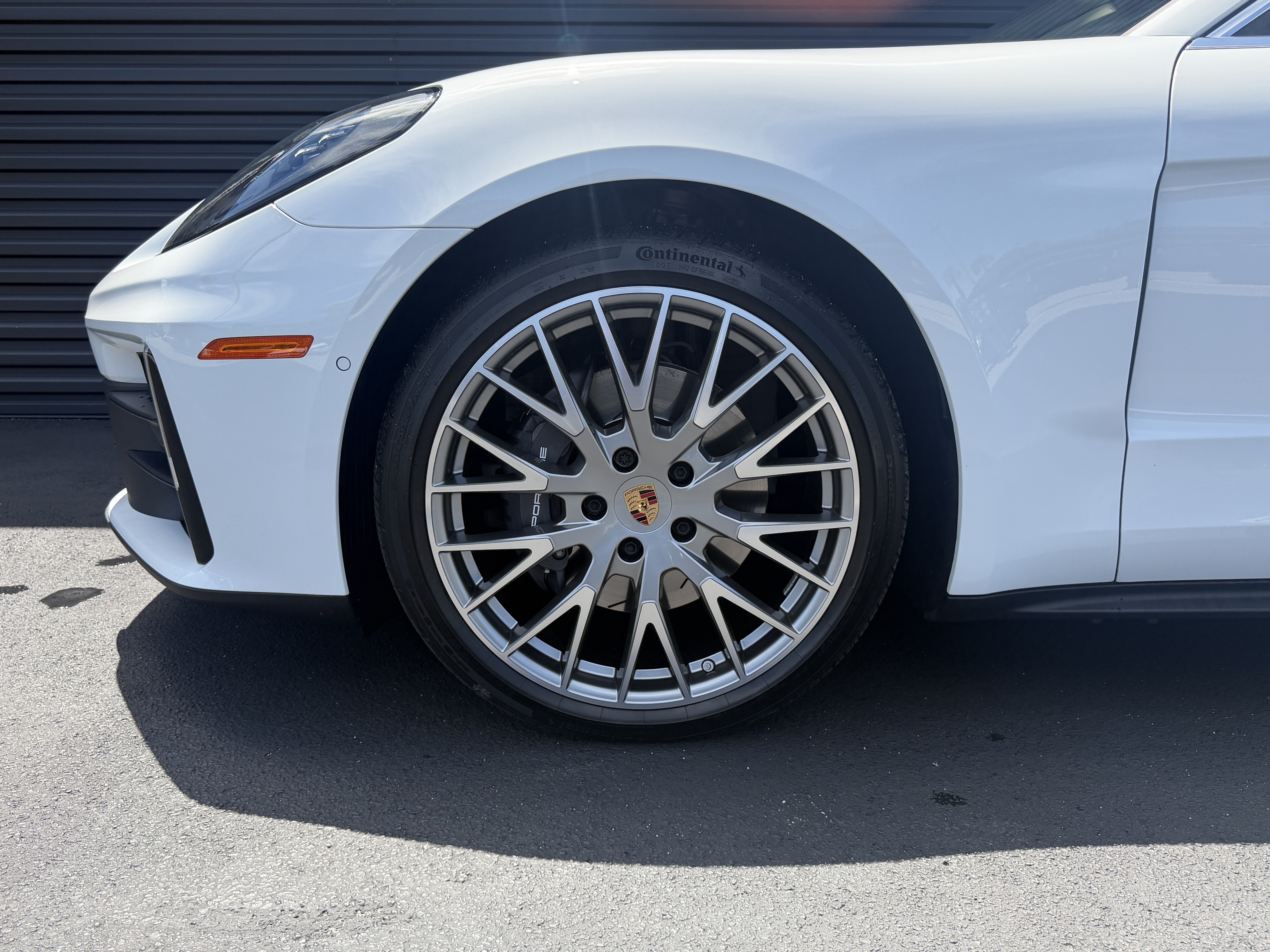 Certified 2024 Porsche Panamera 4 AWD/4WD image 10