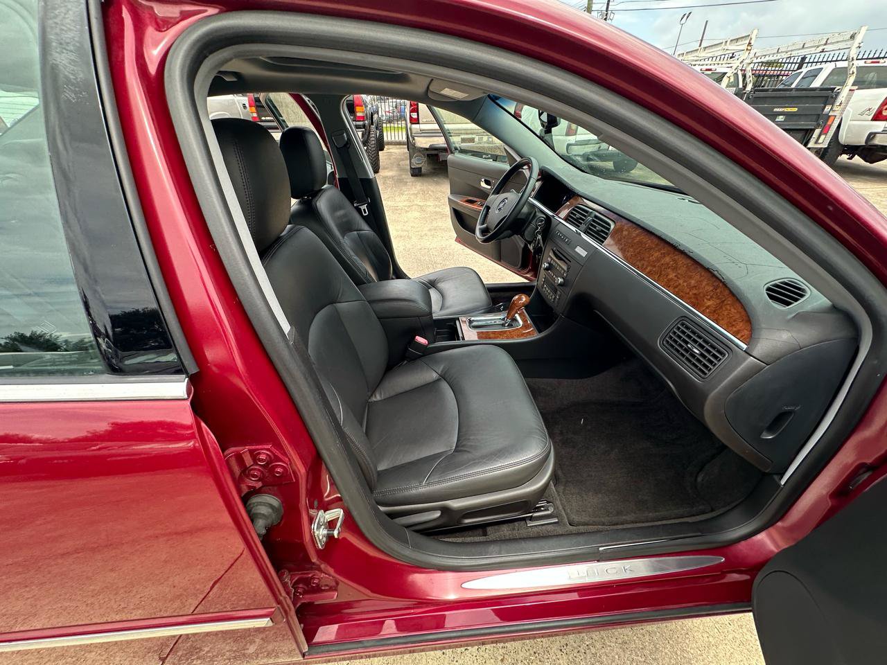 Used 2005 Buick LaCrosse CXS w/ Chrome Appearance Package FWD image 22
