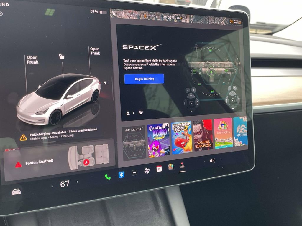 Used 2023 Tesla Model 3 Performance image 30