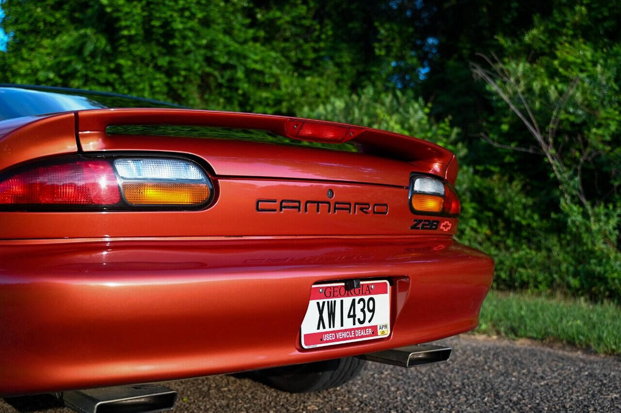 Used 2001 Chevrolet Camaro Z28 w/ Preferred Equipment Group 2 RWD image 15