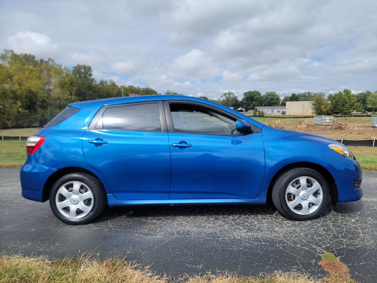 Used 2010 Toyota Matrix image 6