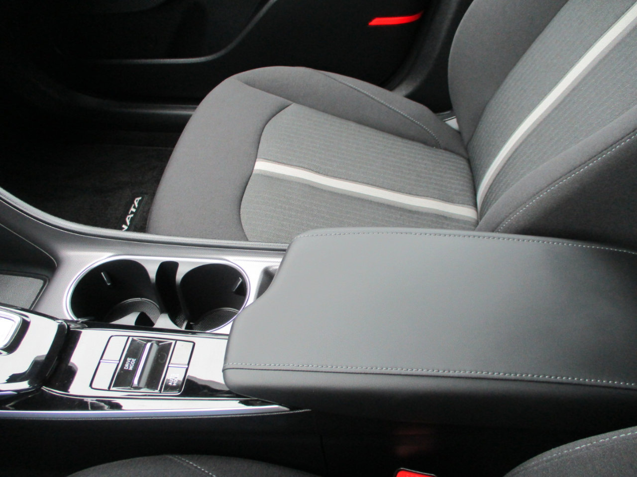 Used 2022 Hyundai Sonata SE w/ Cargo Package image 47