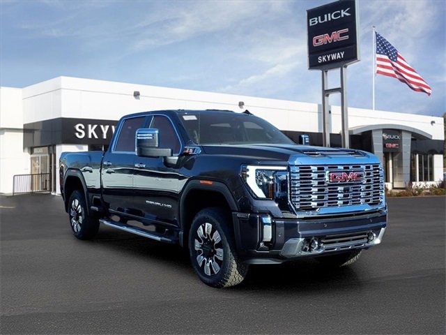 New 2026 GMC Sierra 3500 Denali w/ Technology Package image 2