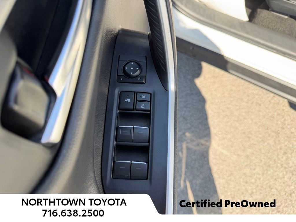 Used 2024 Toyota RAV4 Adventure AWD/4WD image 21