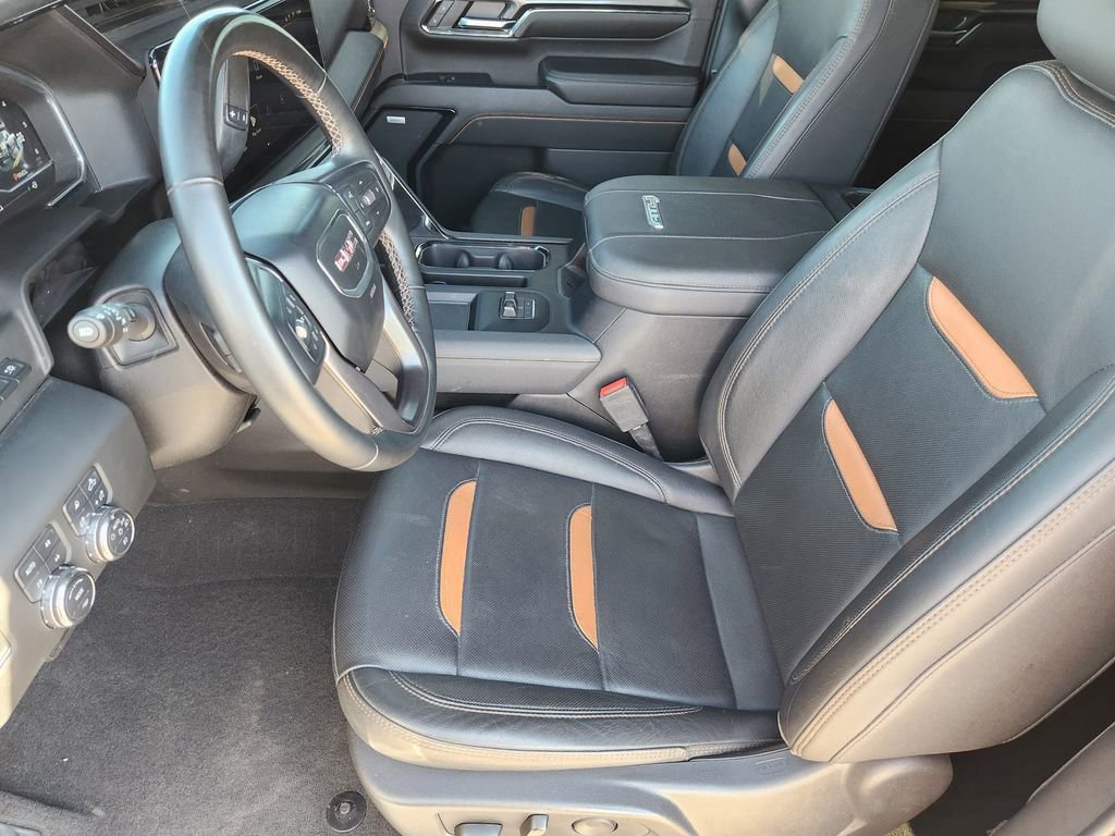 Used 2024 GMC Sierra 2500 AT4 w/ AT4 Premium Plus Package image 16