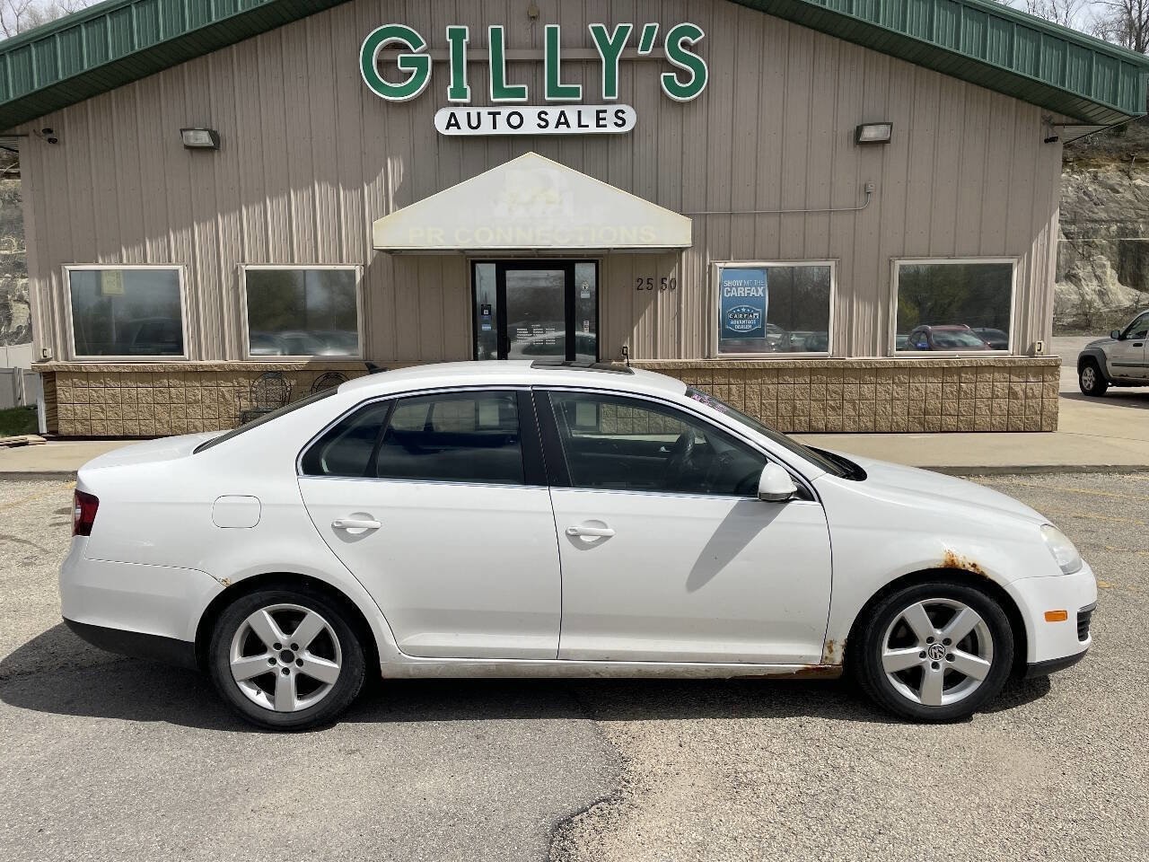 Used 2009 Volkswagen Jetta SEL FWD image 1